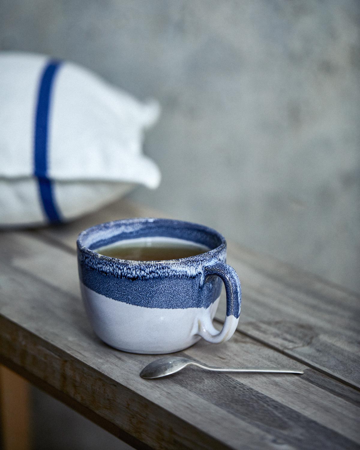 #farbe_graublau dipped